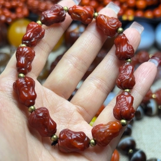 玛瑙/玉髓未镶嵌颈饰