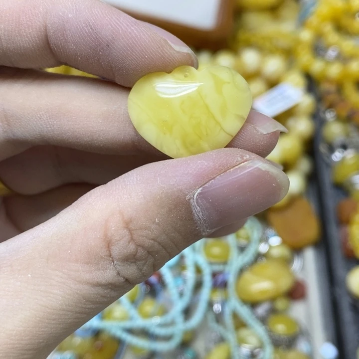 裸石蜜蜡未镶嵌吊坠