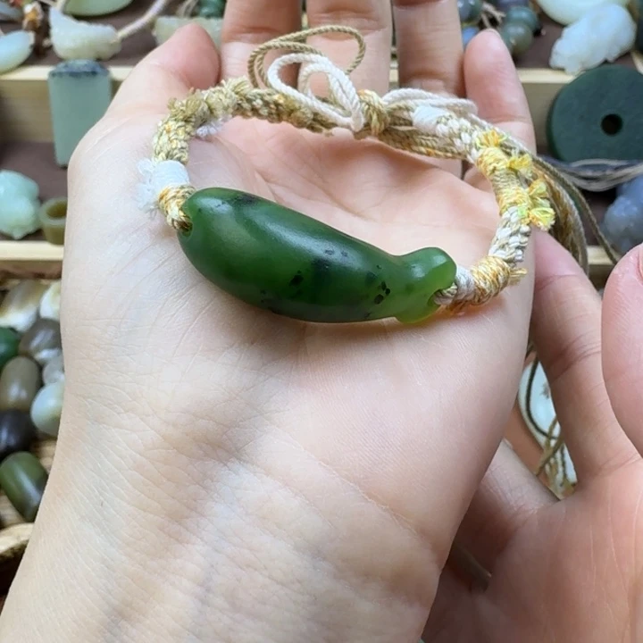 和田玉未镶嵌手链