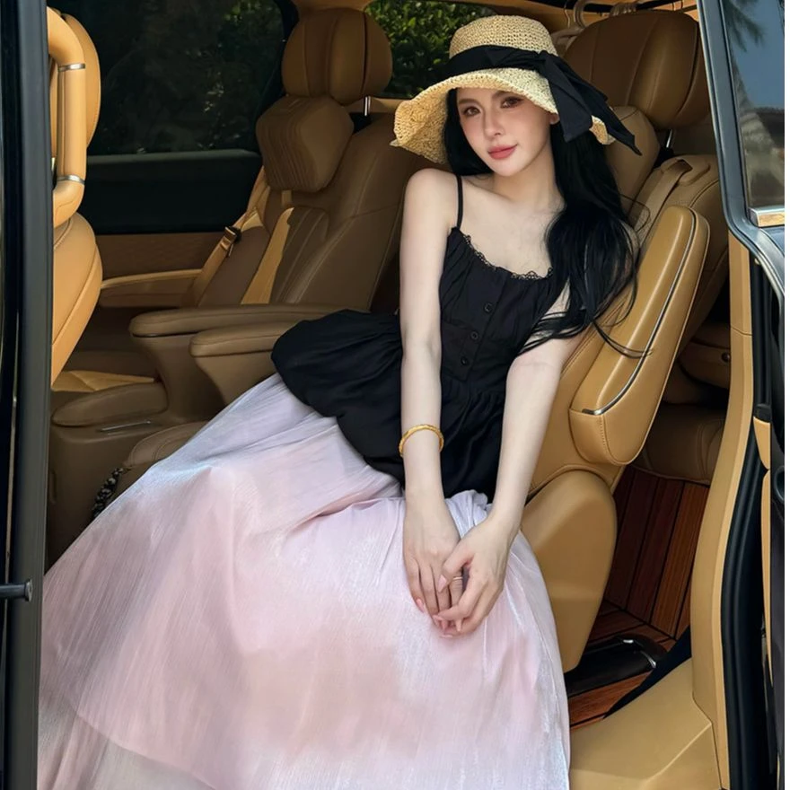 XIA²夏夏【波光粼粼】蕾丝边吊带背心+松紧腰半身裙套装SP/ULI4858