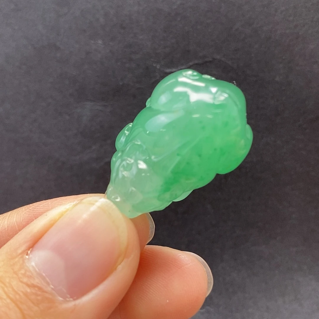 石英质玉颈饰未镶嵌