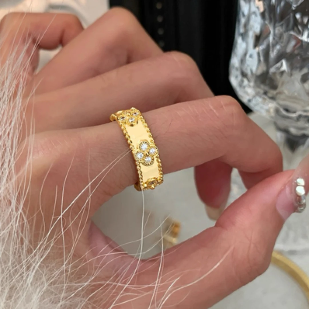 黄铜锆石戒指 古法经典四叶草锆石戒指两款1156