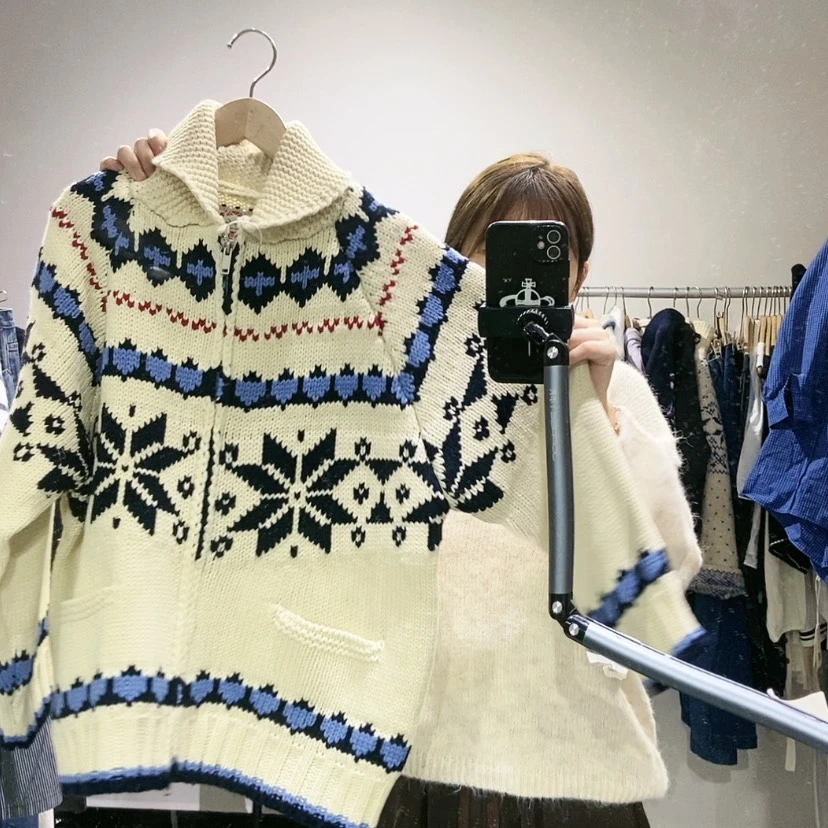 【闪购商品】杏色开衫