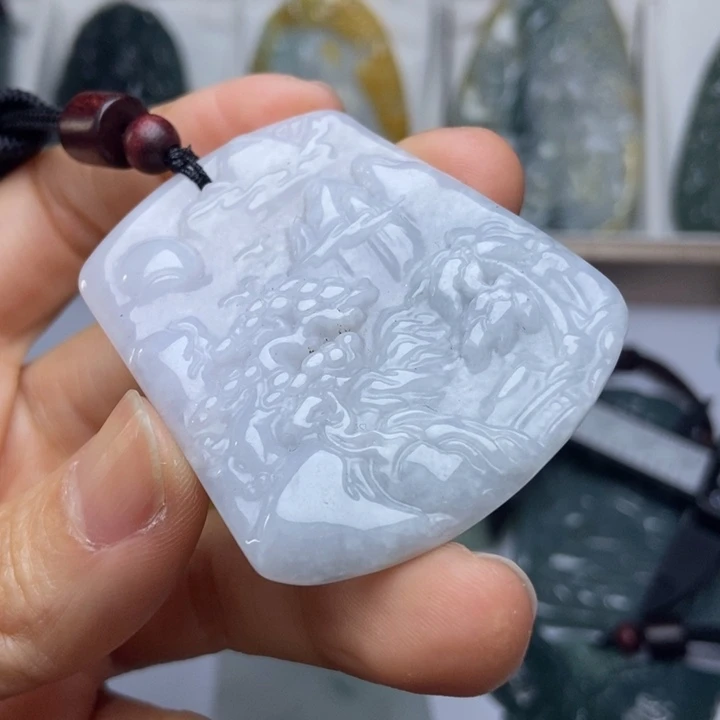 翡翠未镶嵌颈饰翡翠