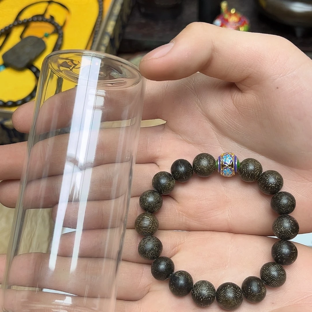 大叶紫檀（黑酸枝木类）