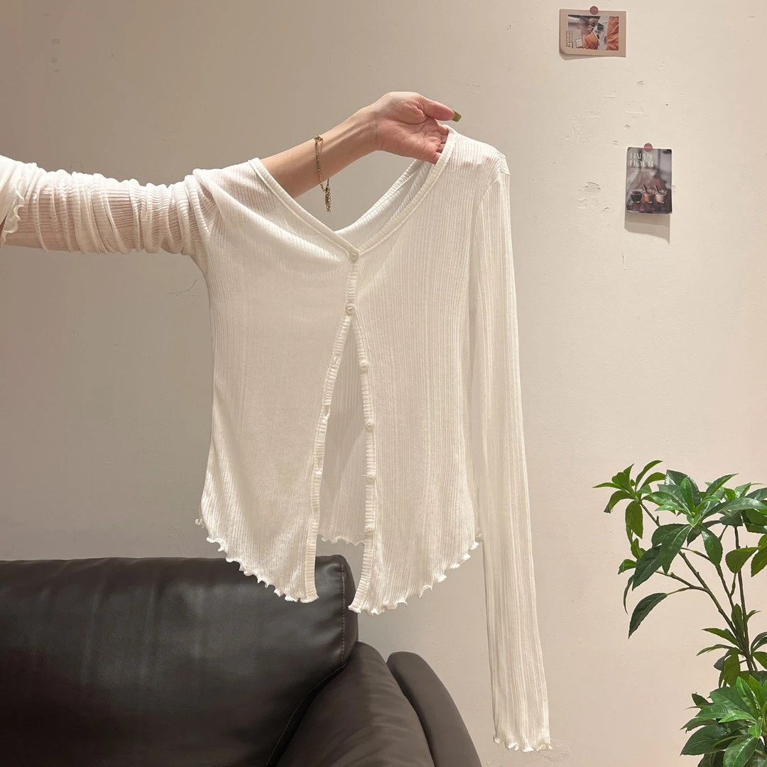 白色木耳边v领百搭长袖开衫女2026秋季新款修身显瘦T恤上衣