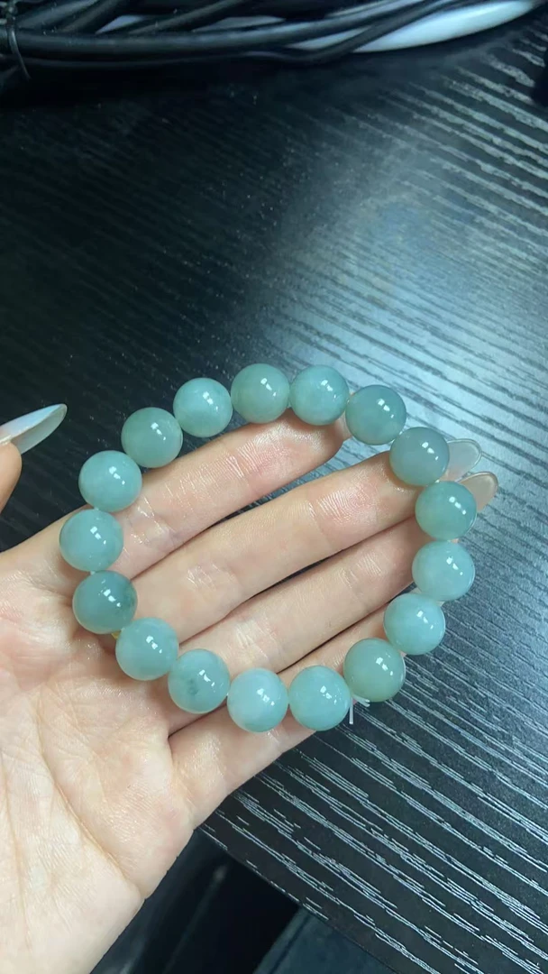 天然A货翡翠手串