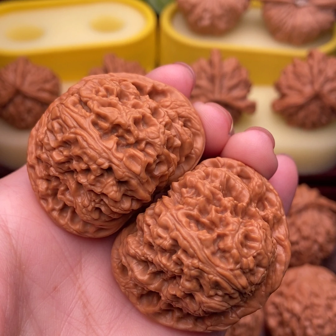 文玩核桃把件精品球形南疆石43