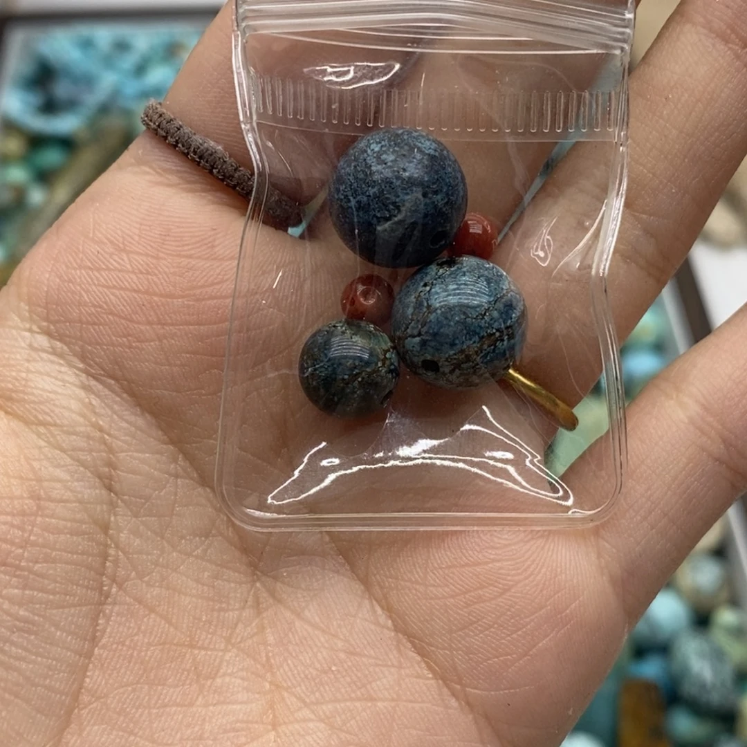 暴***兽南红玛瑙未镶嵌珠宝半成品