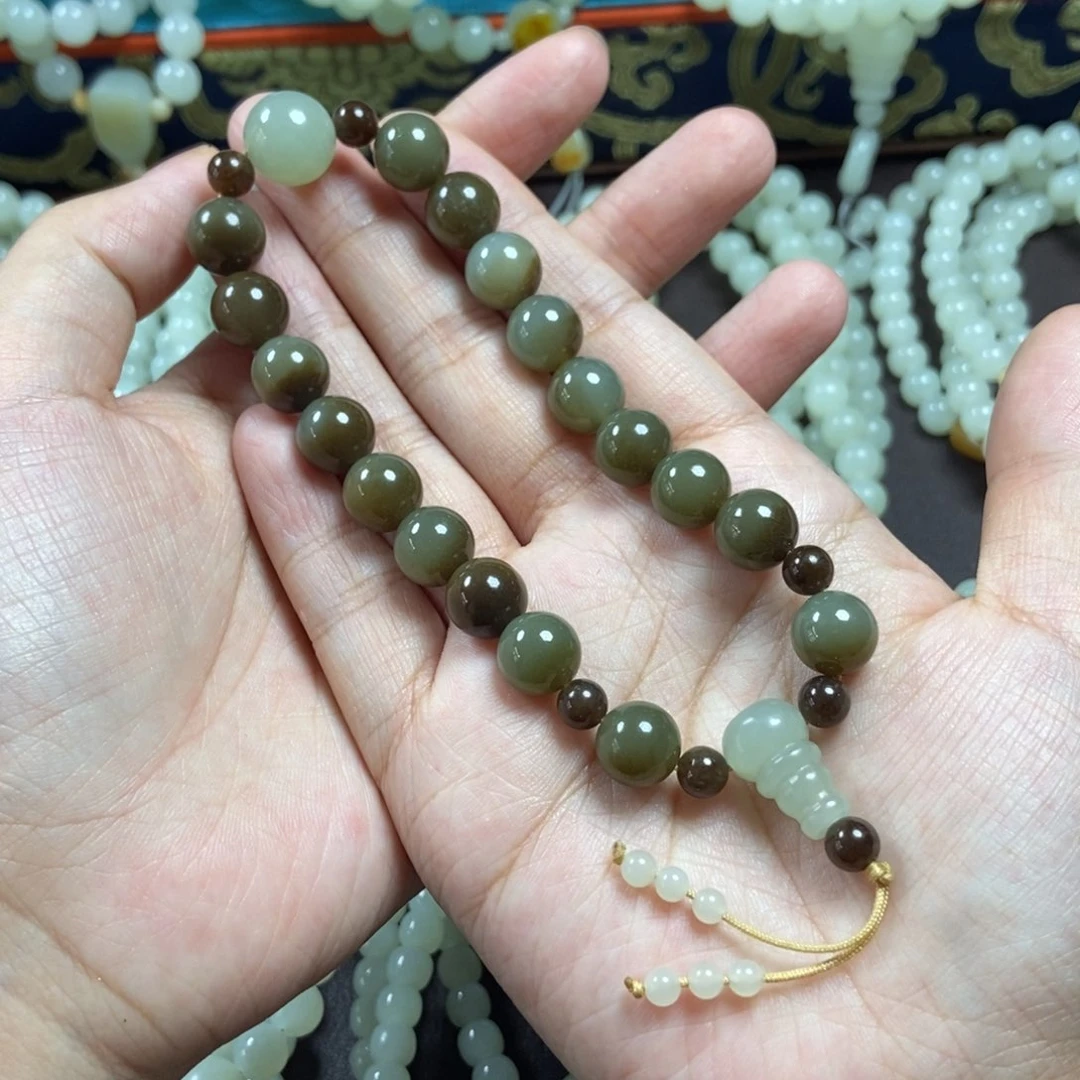 和田玉未镶嵌把件且末糖料