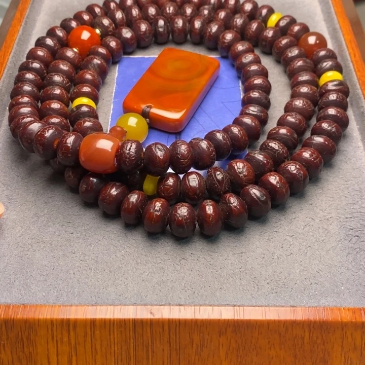 凤眼菩提吊坠凤眼