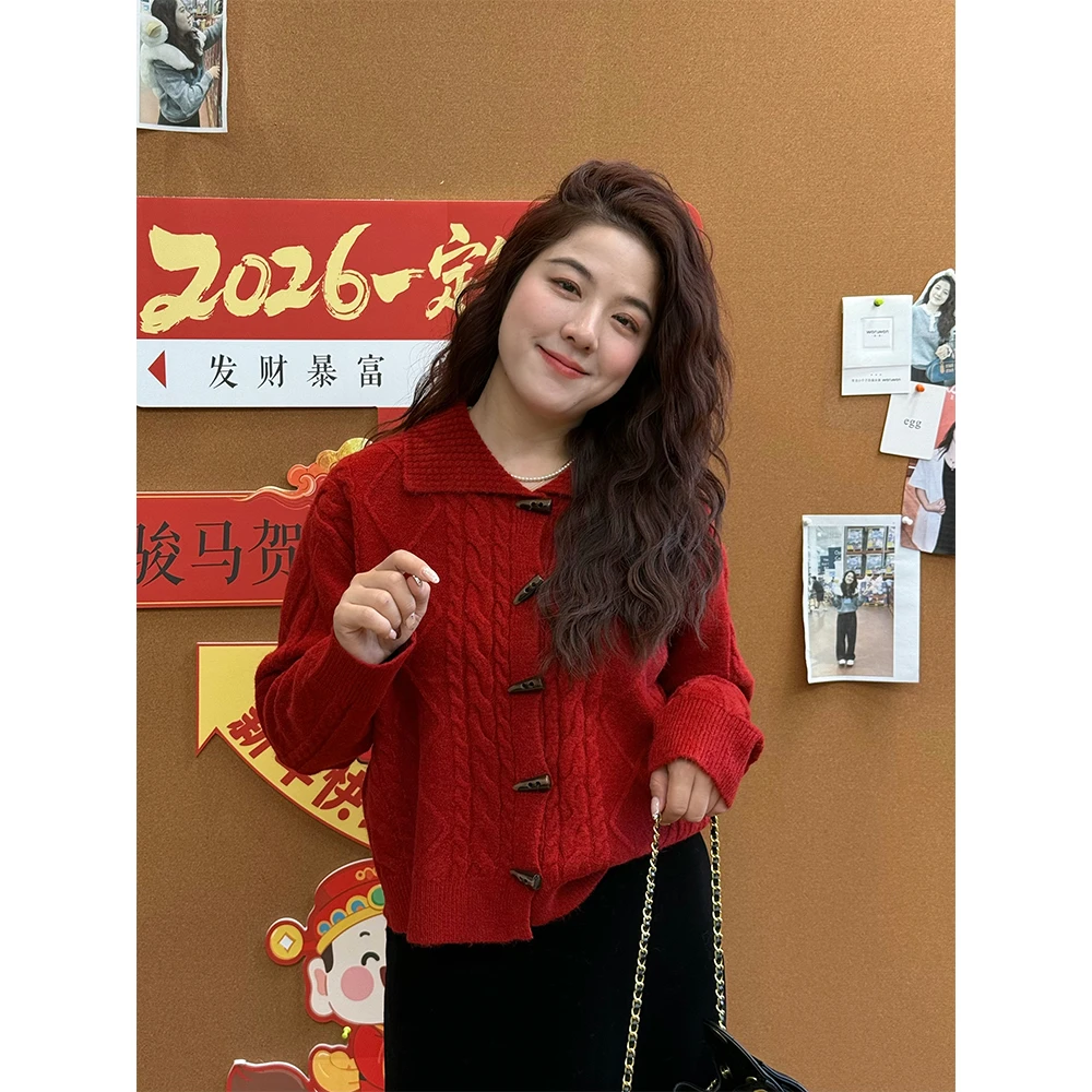 WenWen小个子2025秋冬新款翻领牛角扣麻花针织开衫毛衣4731