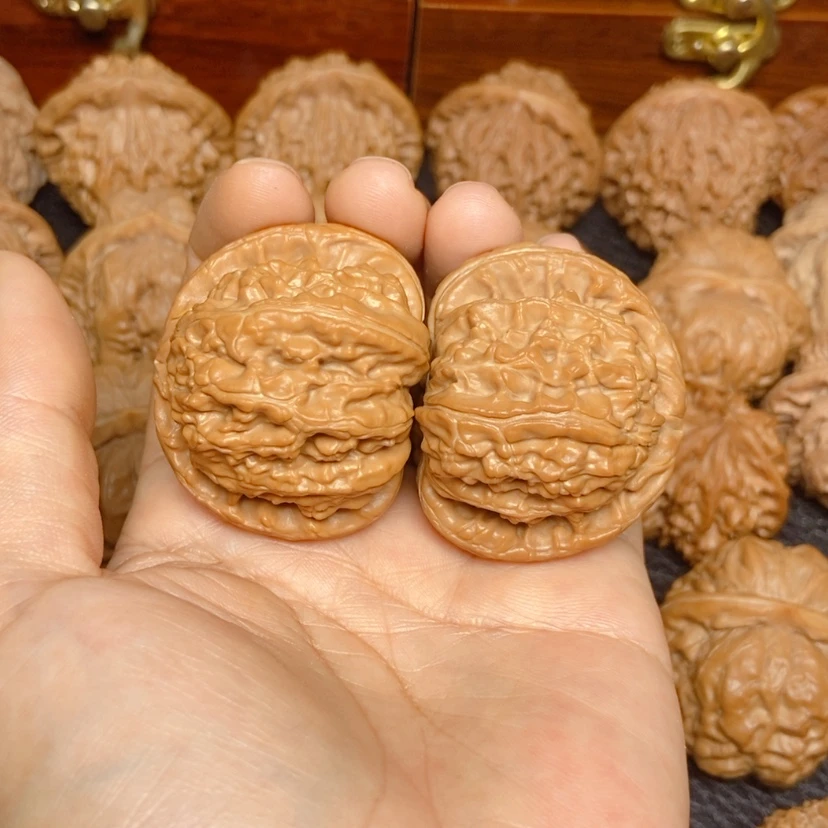 【闪购商品】吊坠文玩核桃招**寶白狮子42
