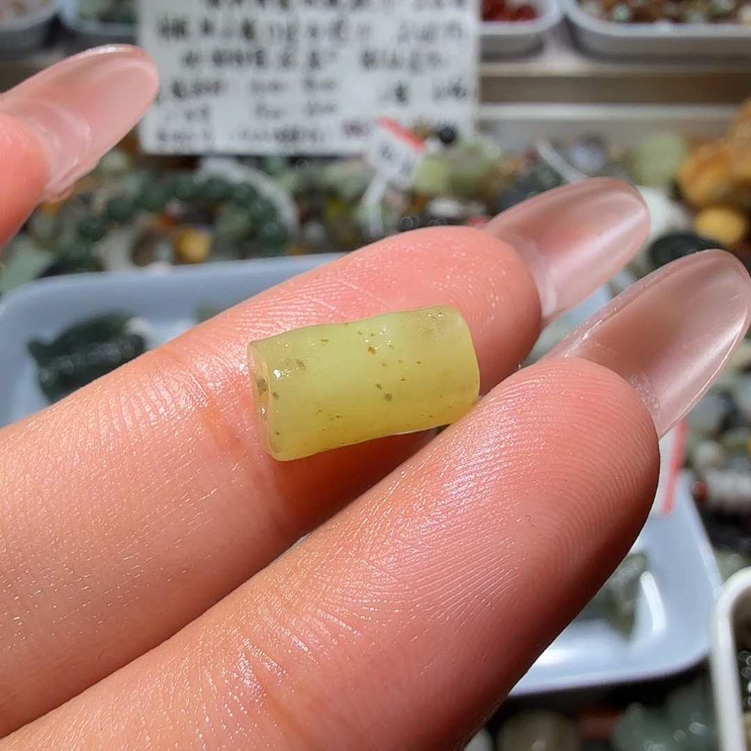 和田玉未镶嵌珠宝奇石