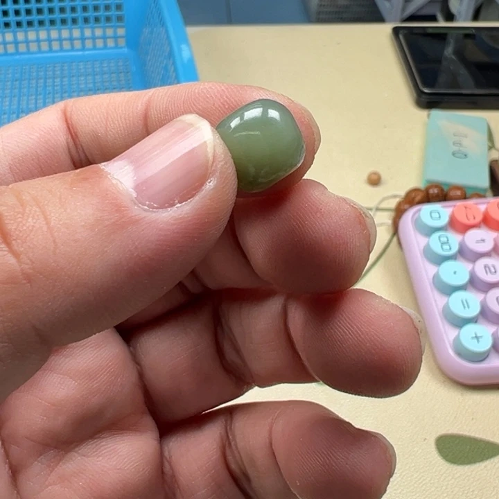 颈饰未镶嵌和田玉黄色5497