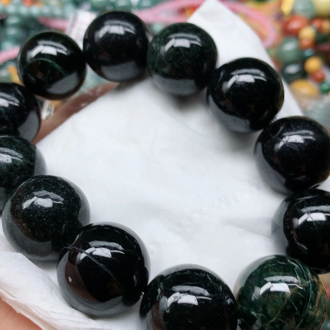 翡翠未镶嵌颈饰翡翠珠子