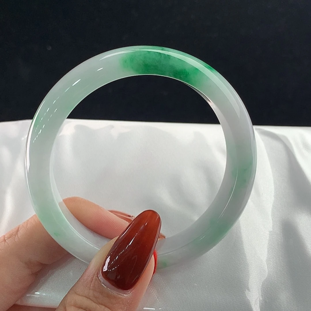 【闪购商品】未镶嵌手镯翡翠正56