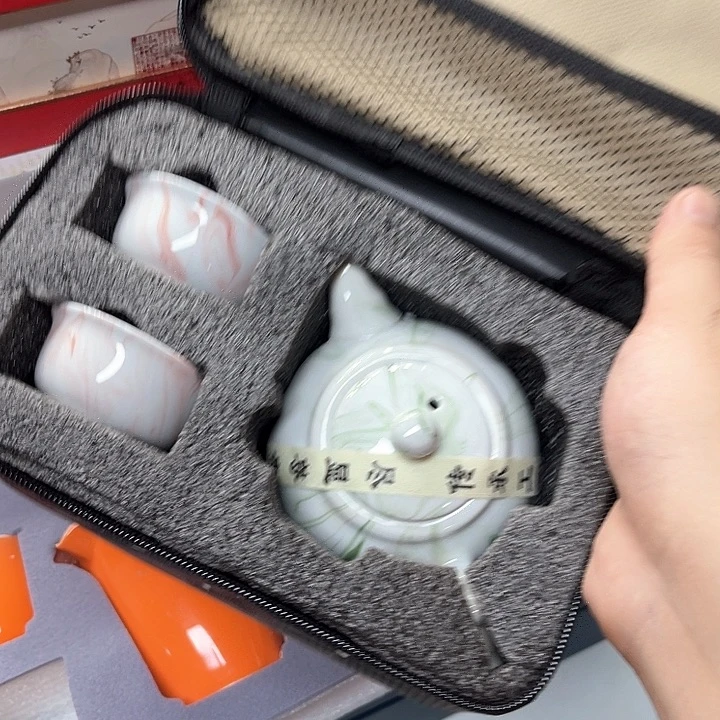 孤品茶具套装等。