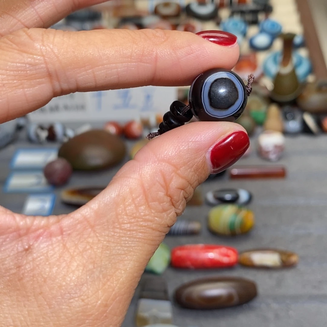 雨***飞玛瑙/玉髓合金手链