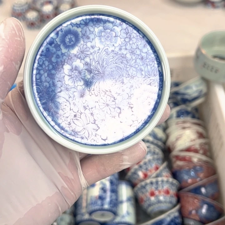 瓷片白青花万花实心盖置全品