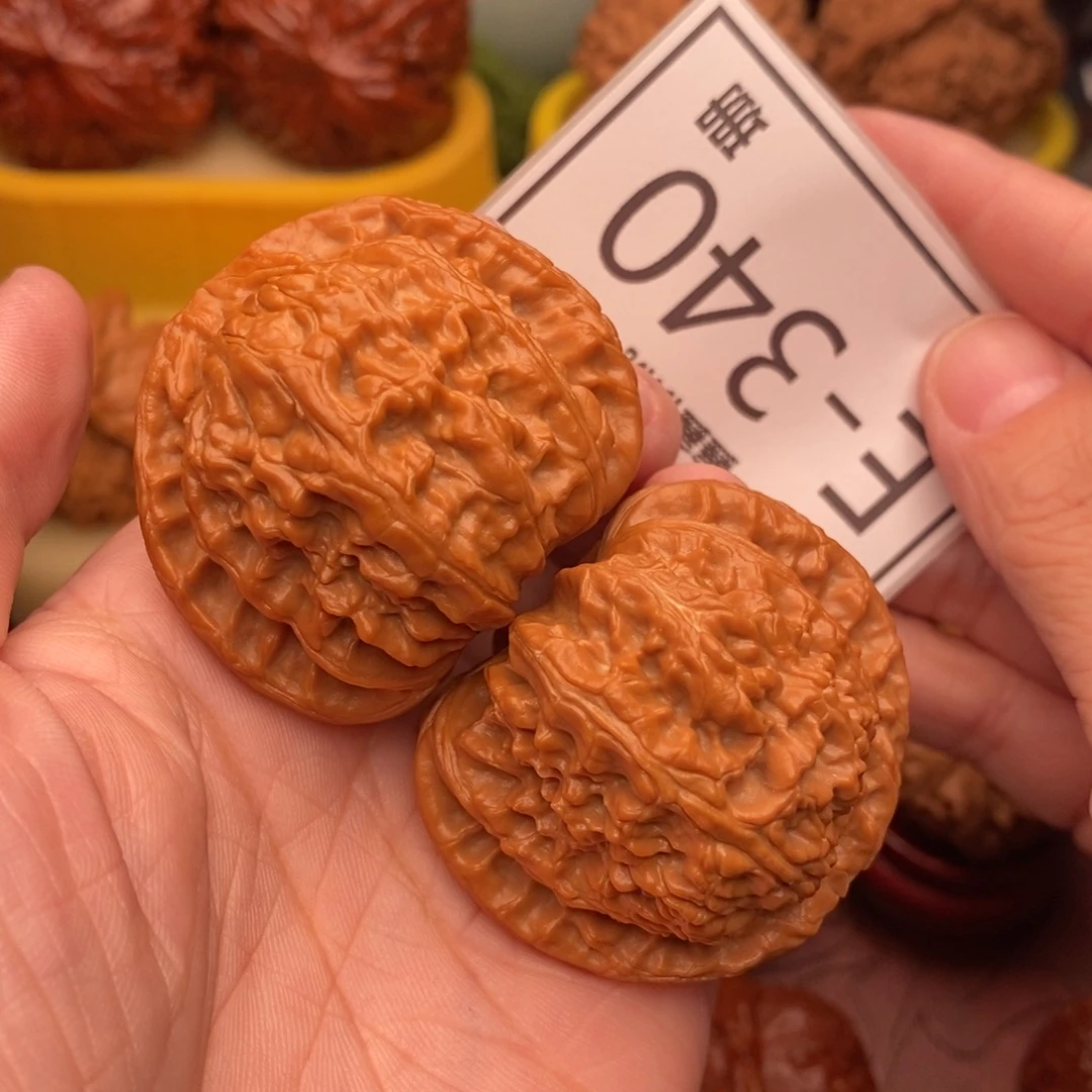 听***蝉把件文玩核桃狮子头43