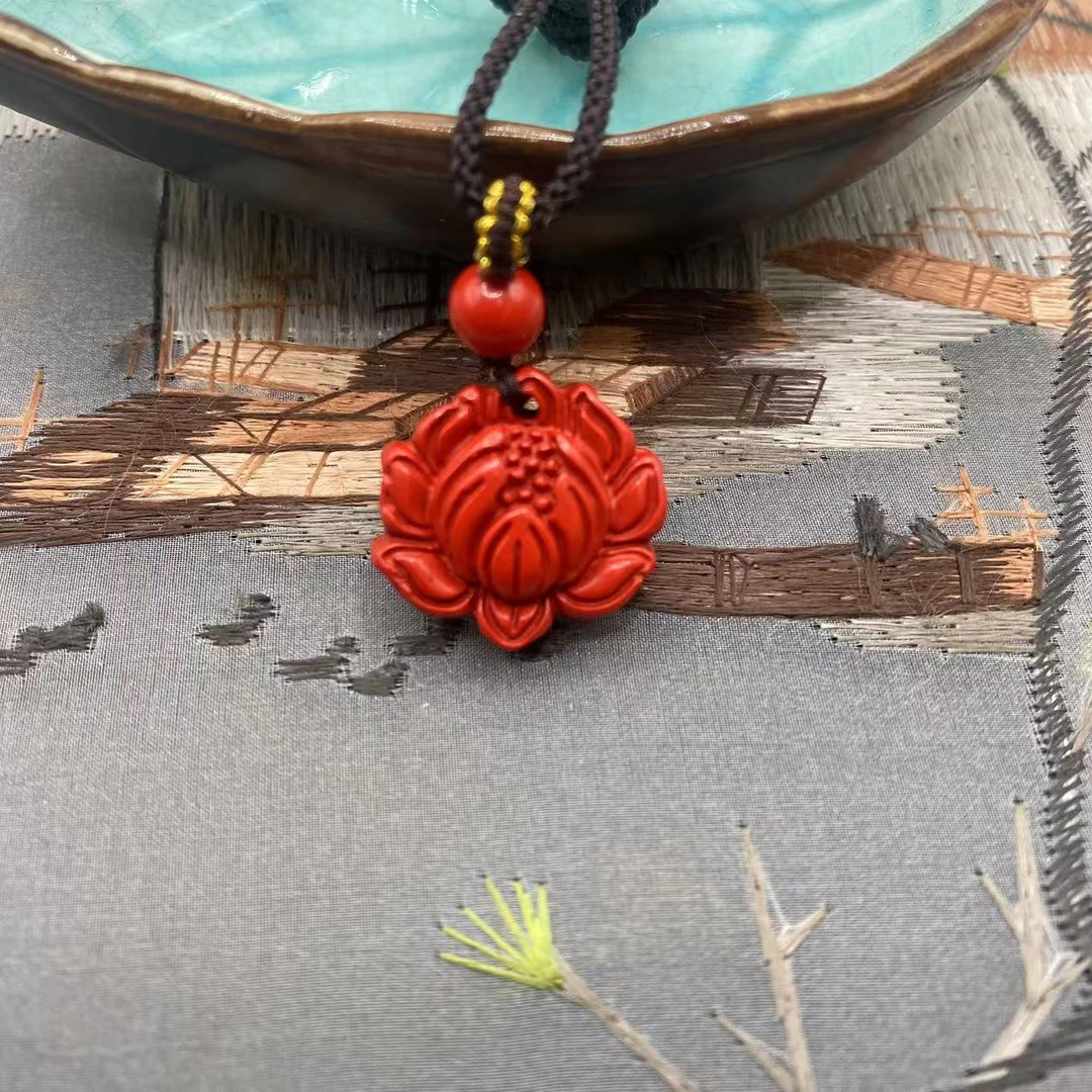 含辰砂工艺品高含量朱砂红砂设计款莲花吊坠