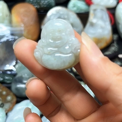 颈饰未镶嵌翡翠挂件
