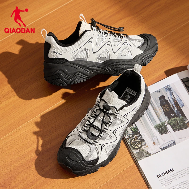 乔丹皮面防水保暖休闲鞋女2025秋冬新款户外运动鞋厚底增高女鞋子