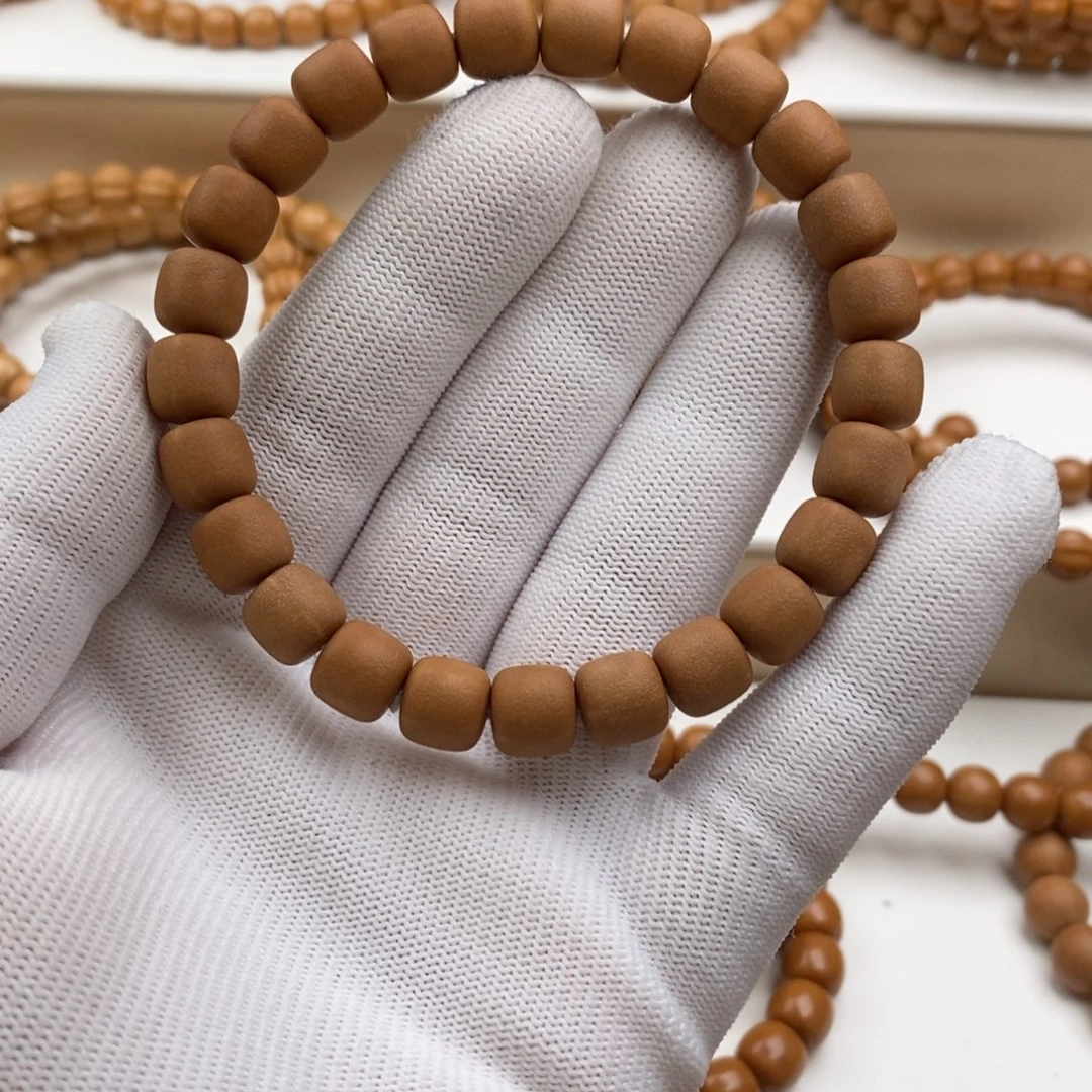 э***丶手串猴头核桃朦胧道珠