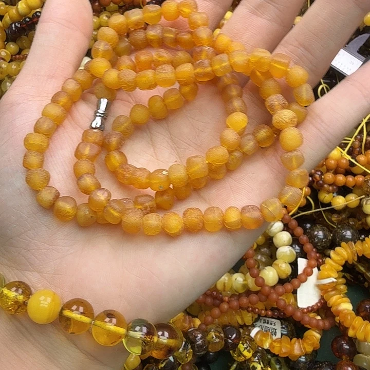 琥珀未镶嵌珠宝奇石