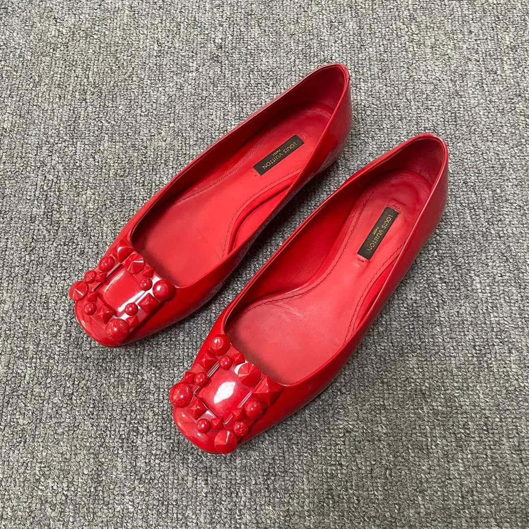 95新 LouisVuitton/路易威登 圆头平跟套脚单鞋 38码/7303