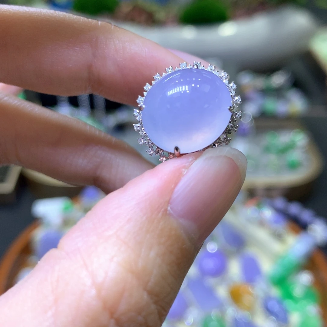 【闪购商品】翡翠颈饰18K金镶嵌翡翠吊坠项链