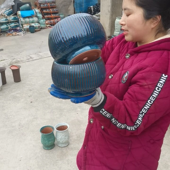 瑕疵两个盆子。。。。。