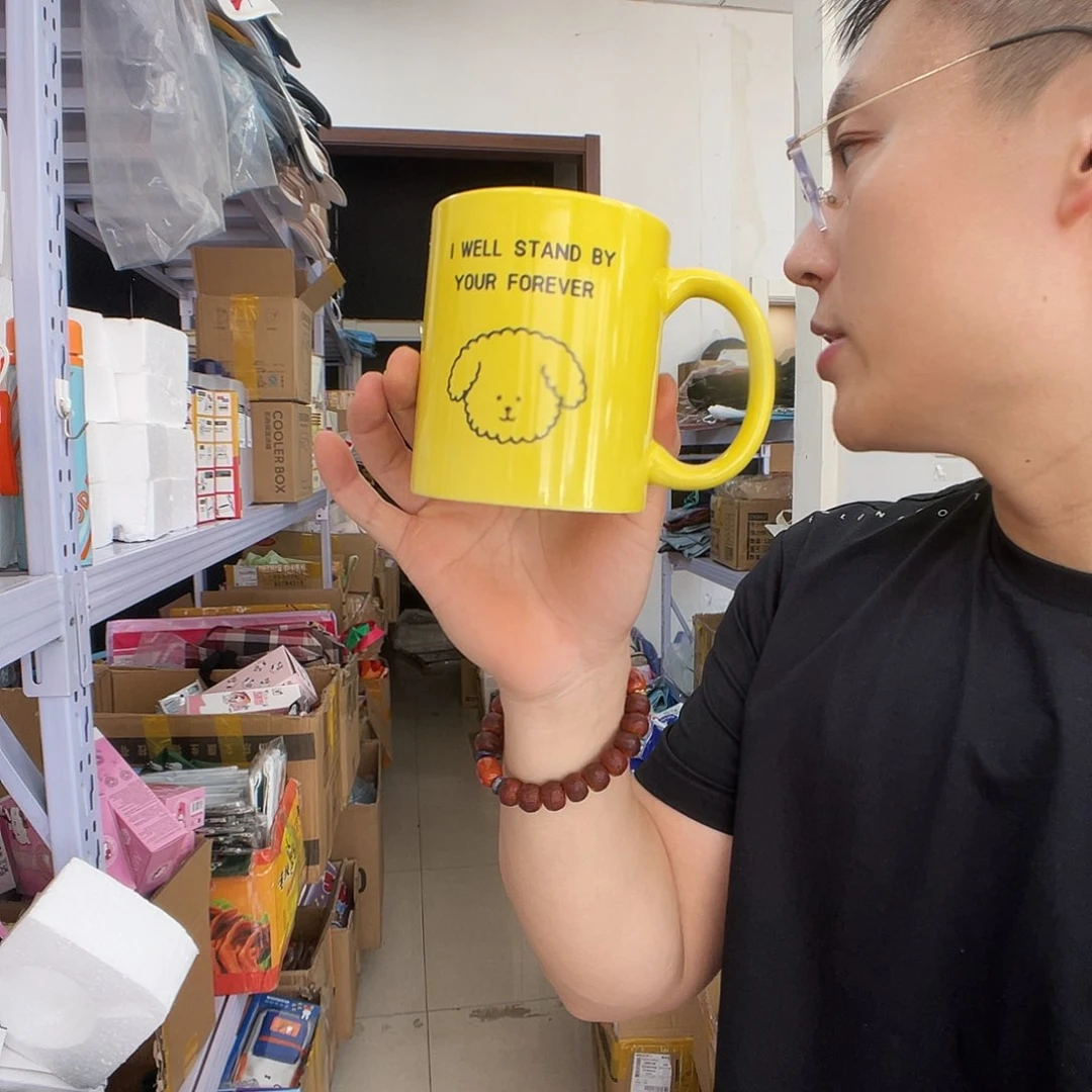 PU化妆包等各种产品和