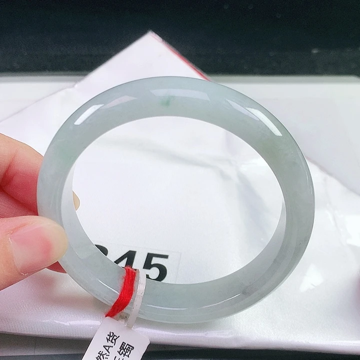 未镶嵌手镯翡翠245