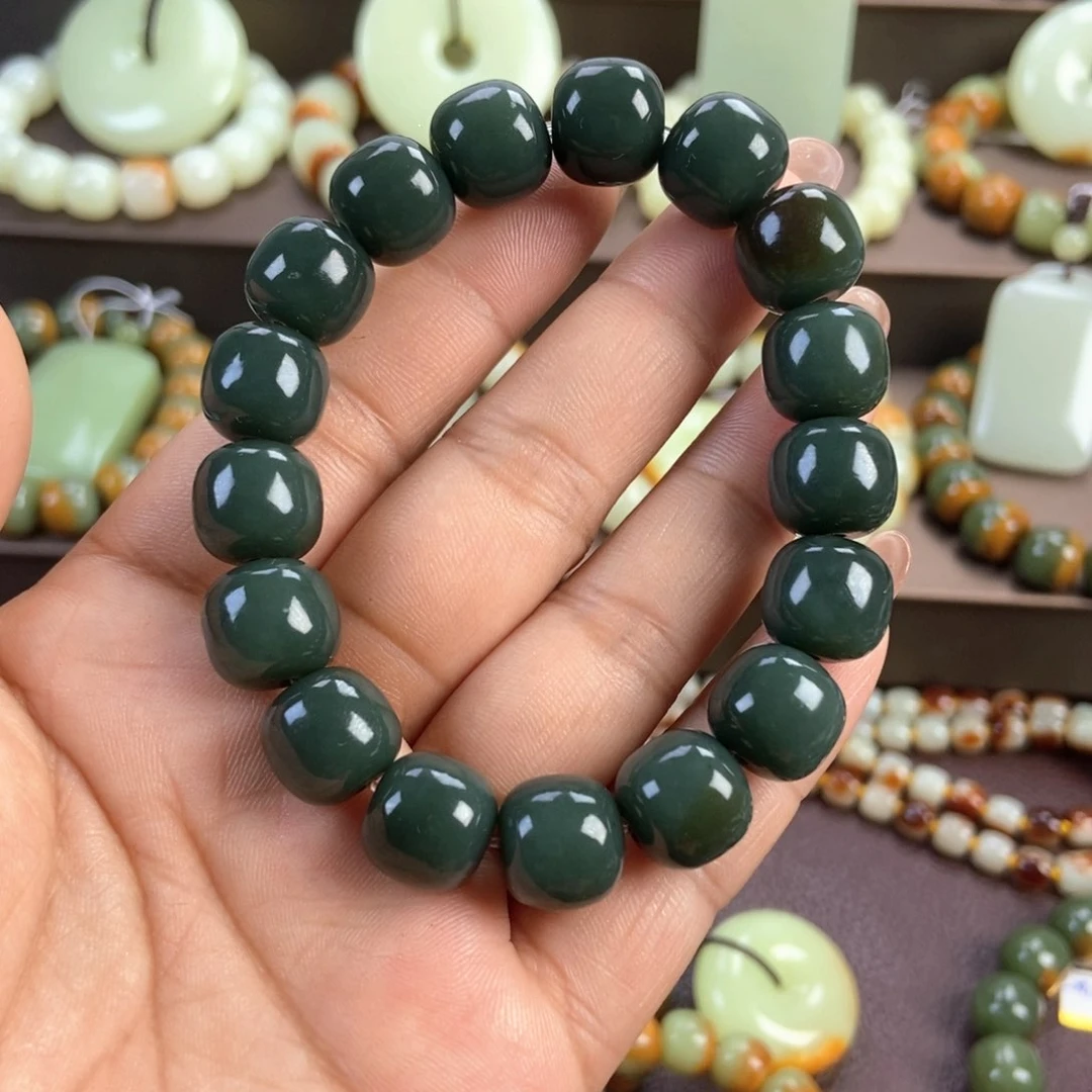 手串未镶嵌透闪石质玉