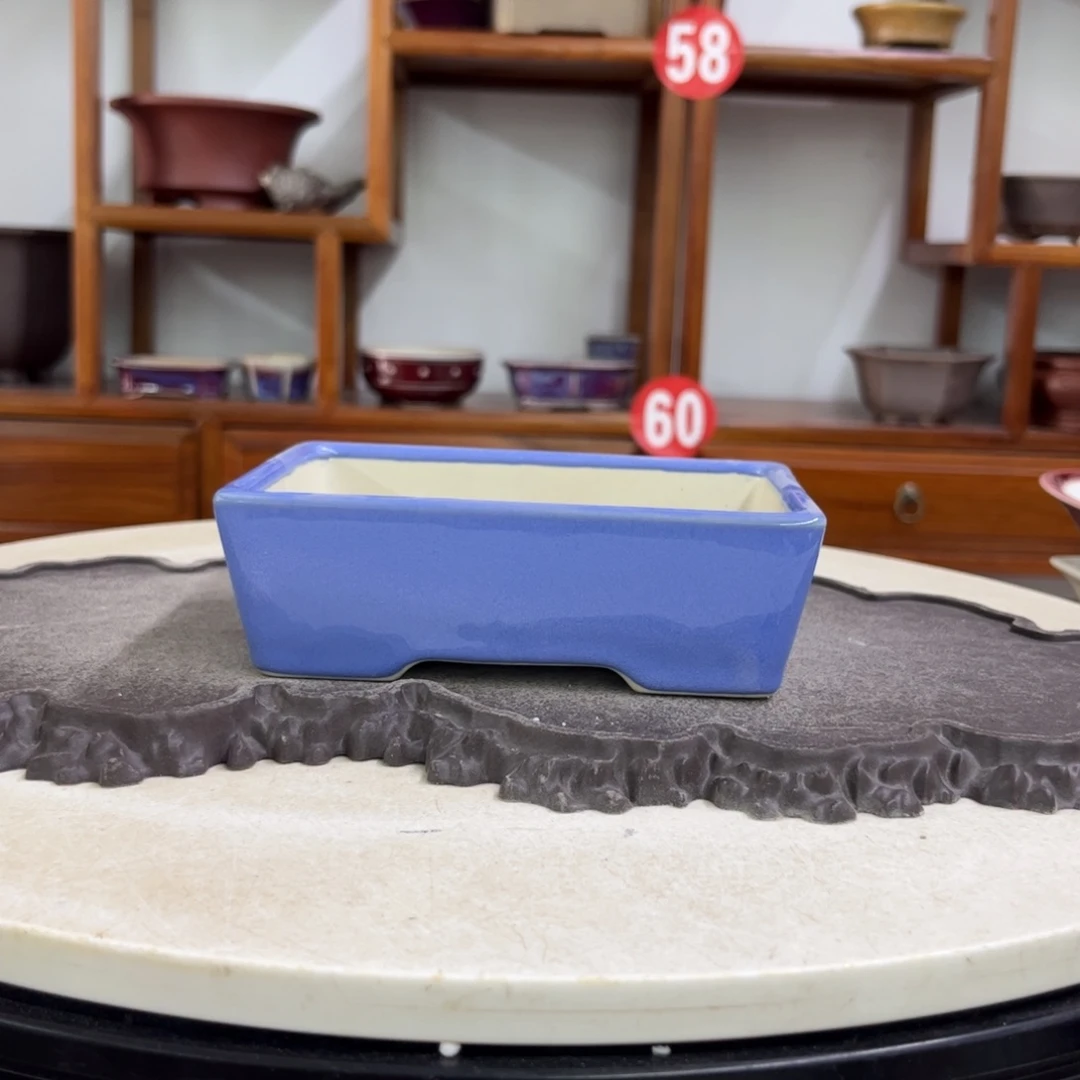 紫砂花盆瑕疵4.5-15-11。。。