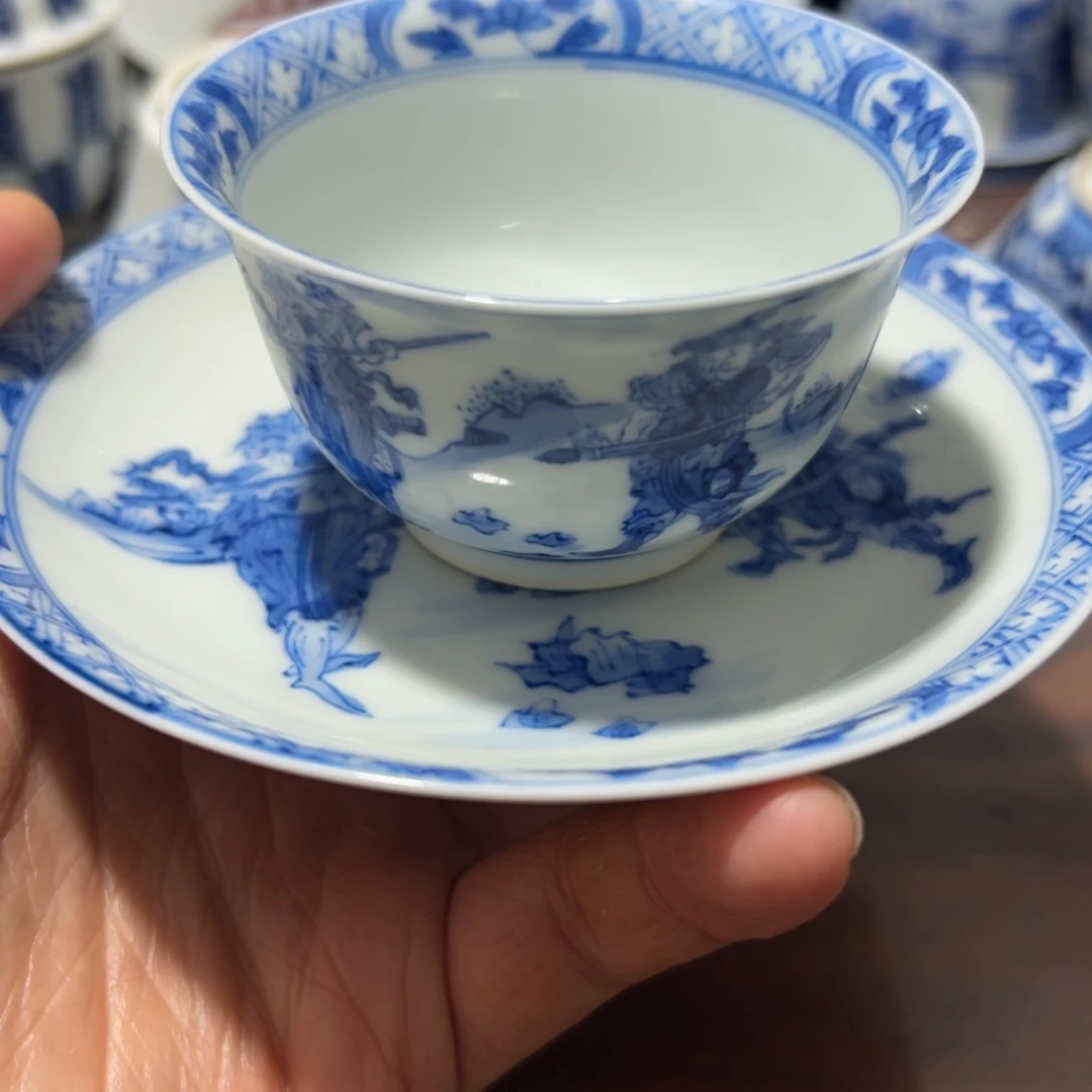 行*健青花瓷器等艺术品