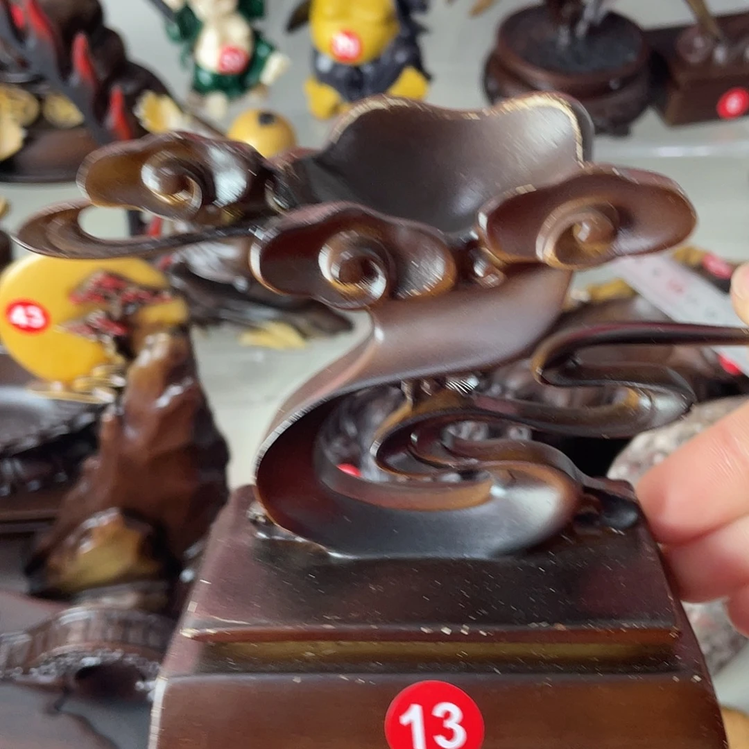 树脂制品底座设计