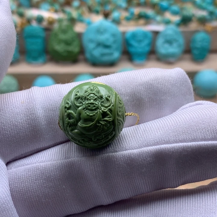 未镶嵌绿松石珠宝奇石