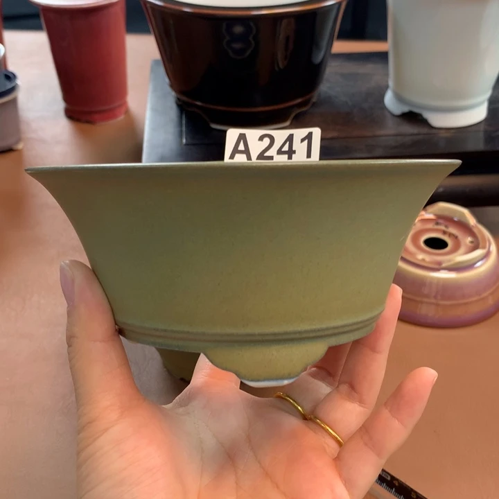 10✖️5哑光黄绿撇口盆