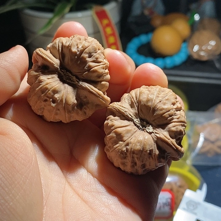【闪购商品】吊坠文玩核桃南瓜墩