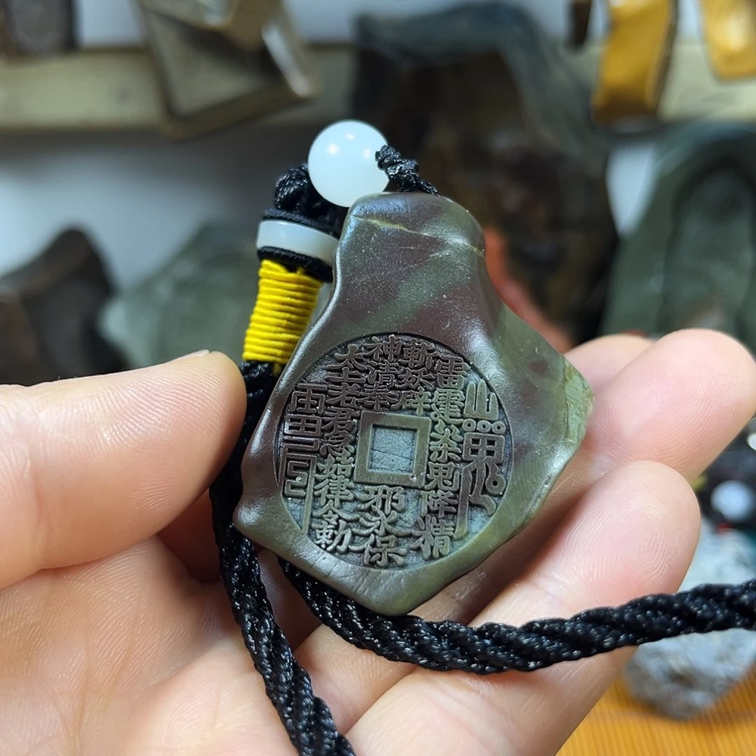 新疆戈壁石原石雕刻8