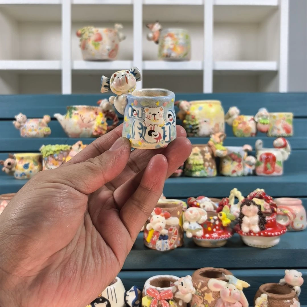 蓝色小熊 手绘多肉花盆