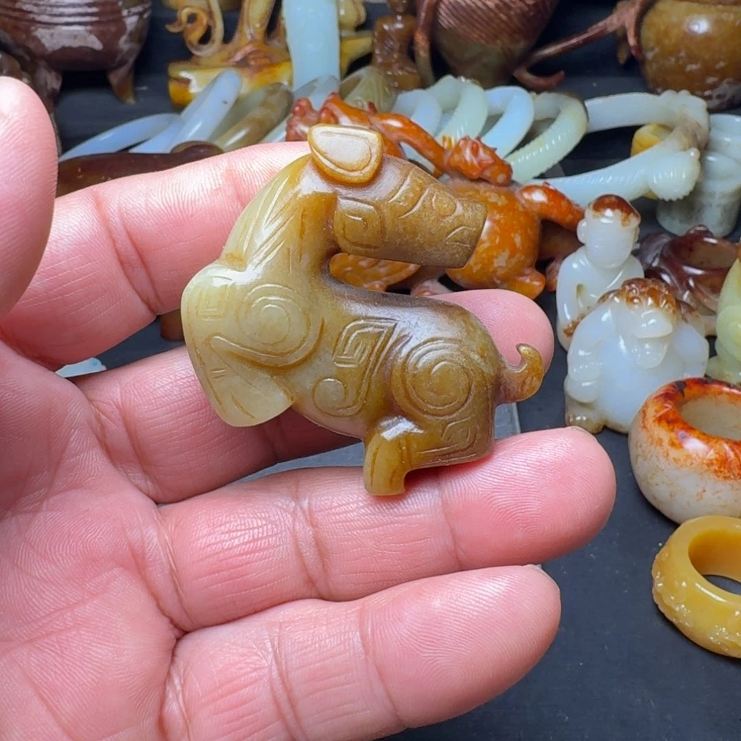 和田玉挂件未镶嵌