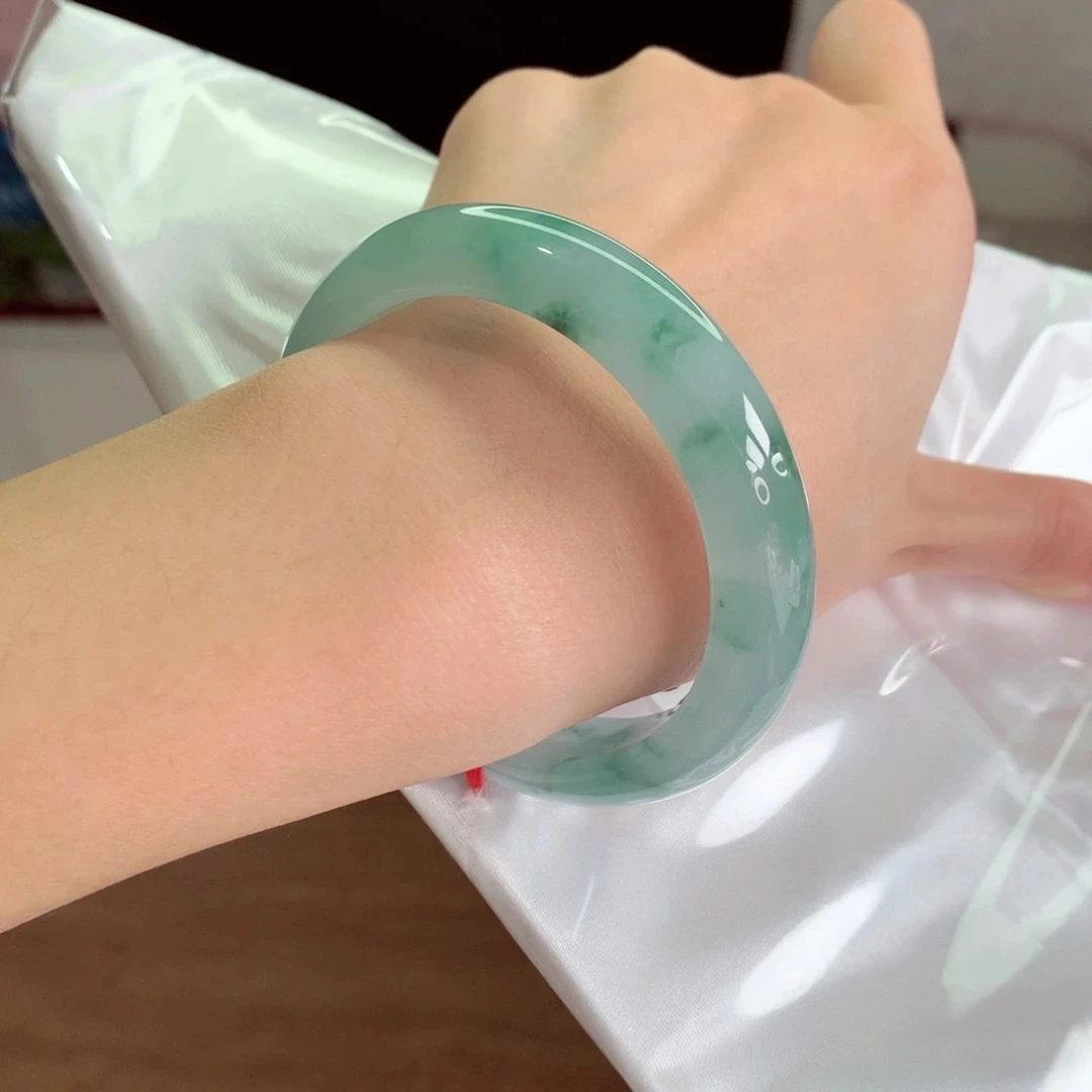 天然缅甸翡翠A货手镯   55圈