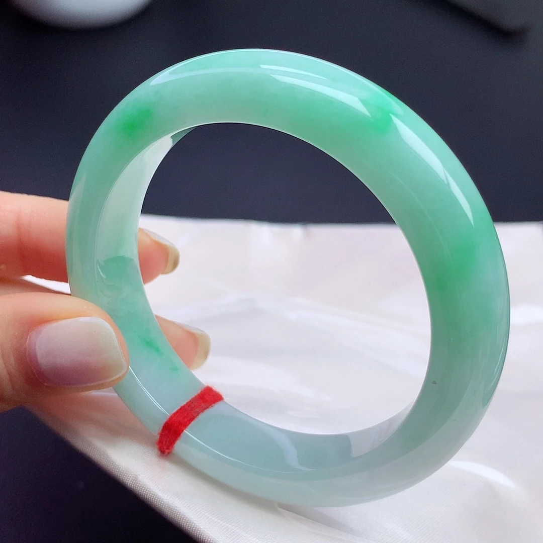 翡翠未镶嵌手镯54-55圈口