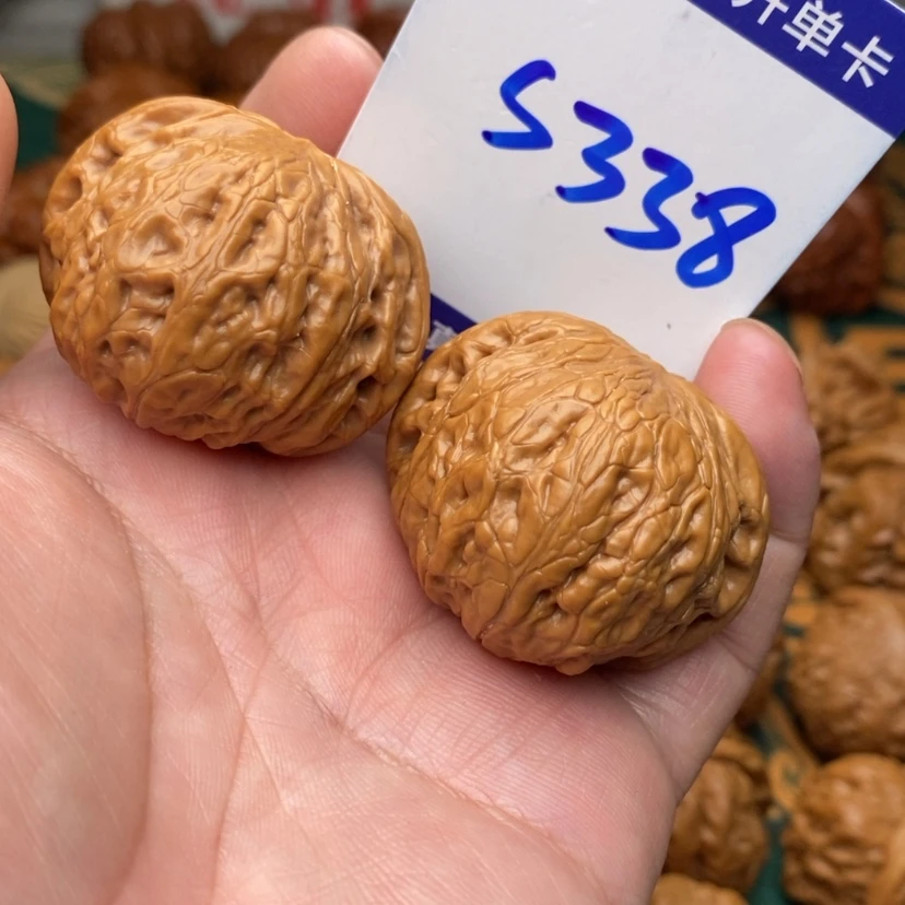 【闪购商品】文玩核桃把件铁锤妹妹39