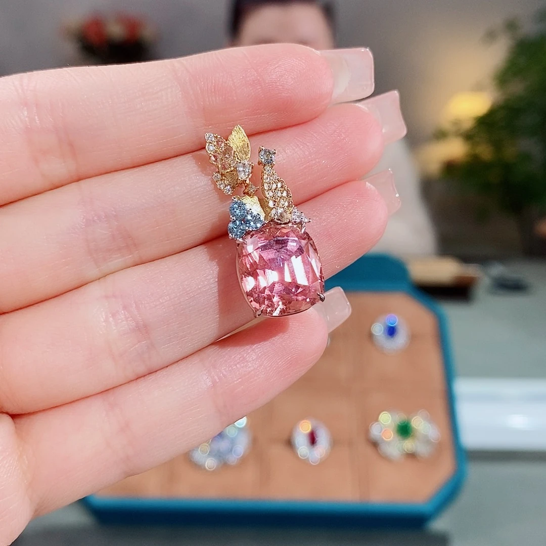 碧玺颈饰18K金镶嵌10.16ct