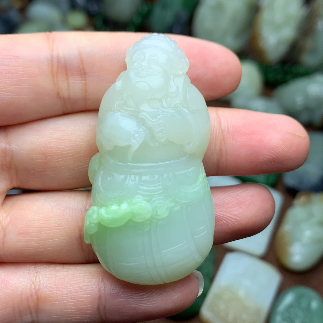 和田玉翠青财神未镶嵌